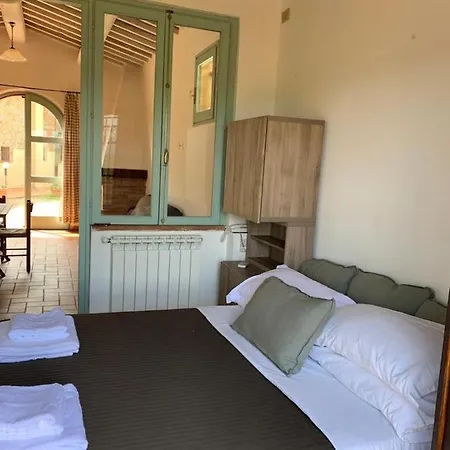 Podere Vigna Del Sole 公寓 圣吉米纳诺